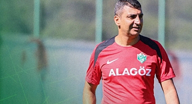 Iğdır Spor teknik direktör Serdar Bozkurt’la yolları ayırdı