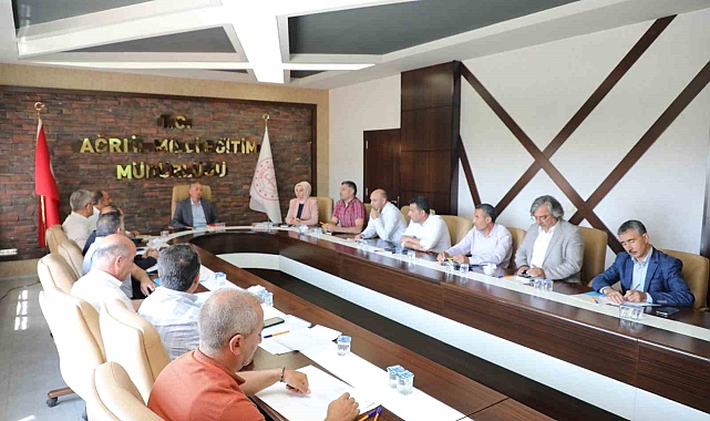 İlçe milli eğitim müdürleri toplandı