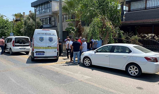 İşe gelmeyince kendisine ulaşamayan yakınları tarafından evinde ölü bulundu