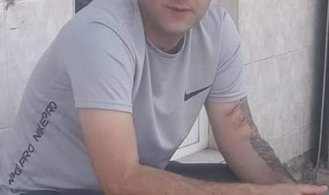 Kadınlara laf atma yüzünden çıkan silahlı ve bıçaklı kavgada 1 kişi öldü