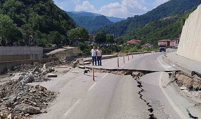 Kastamonu&#039;da kalıcı ıslah çalışmaları sırasında yol çöktü