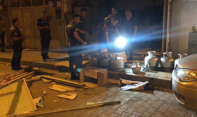 Korkutan patlama: &#039;Bomba sandık&#039;