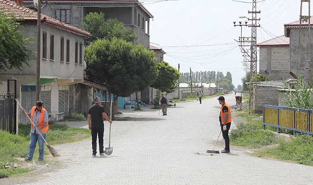 Köylerimiz Güzelleşiyor projesi Iğdır’ın köylerinde çalışmalarını sürdürüyor