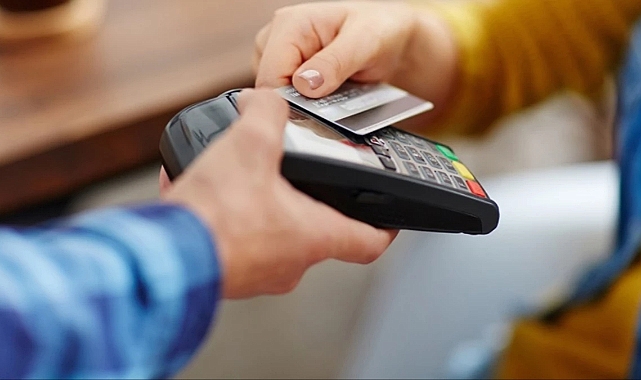 Kredi kartlarında yeni uygulama resmen başladı