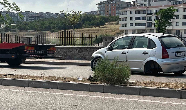 Kullanılmaz hale gelen otomobil sürücüsü, araçtan burnu bile kanamadan çıktı