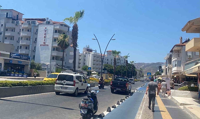 Marmaris&#039;te  4.4 büyüklüğünde deprem oldu