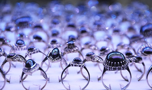 Oltu taşı ile ilgili yapılan çalışmalar ilginç sonuçlar ortaya çıkardı