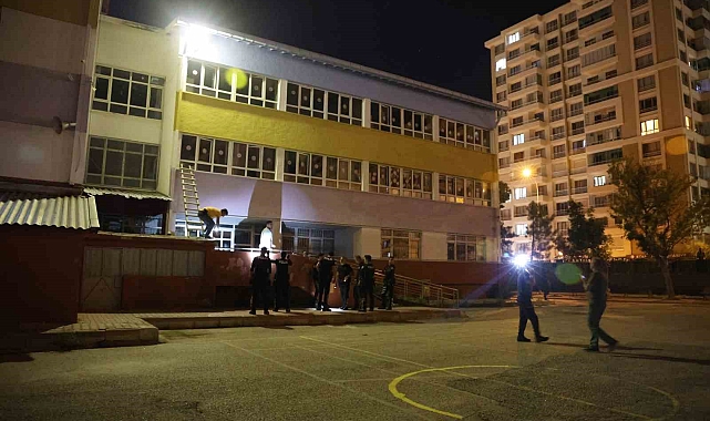 Polise ateş açıp kaçan şahıs, &#039;heyecan yaptım&#039; diye kendisini savundu