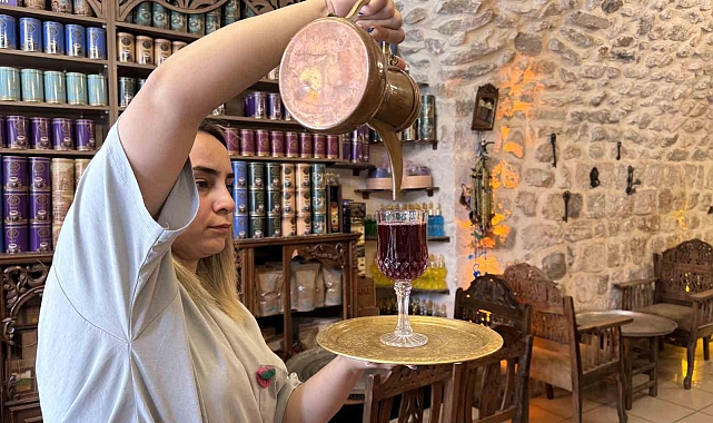 Reyhan şerbeti&#039;, sıcak havaların vazgeçilmez içeceği &#039;