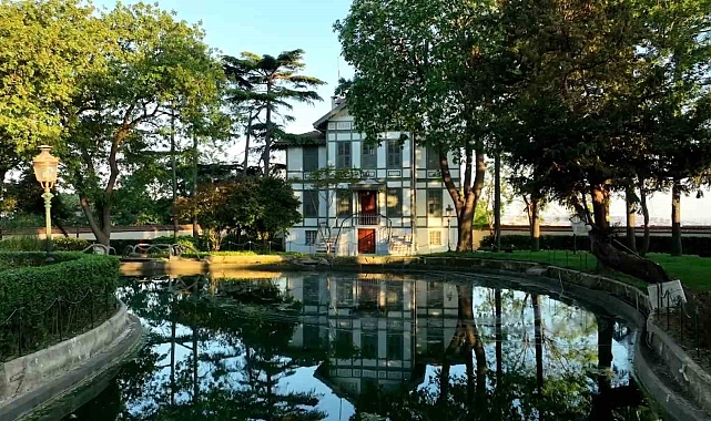 &quot;Sarayın perdelerine varıncaya kadar yağmaladılar&quot;