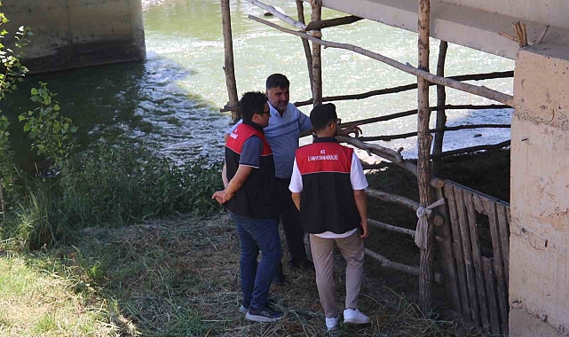 Şarbon hastalığı tespit edilmesi üzerine Muş&#039;ta bir köy karantinaya alındı