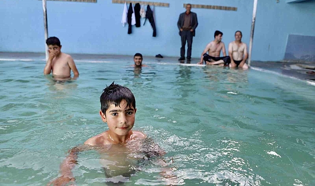 Şifalı kaplıcalar, ziyaretçilerini ağırlıyor