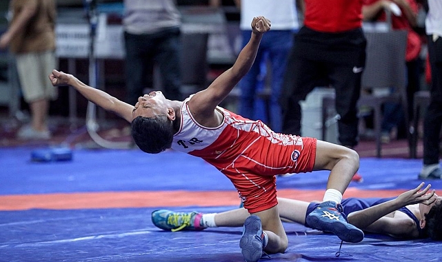 Sporcu Berat Çelik, Türkiye şampiyonu oldu