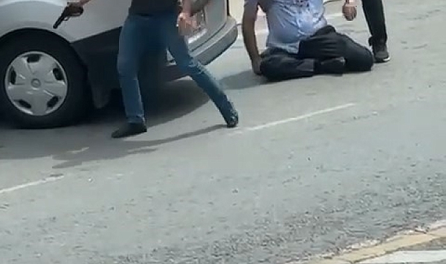 Tartışma silahlı kavgaya dönüştü, Eski belediye başkanı hayatını kaybetti