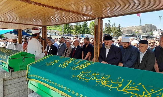 Taşkesenli Vakfı kurucusu, son yolculuğuna dualarla uğurlandı