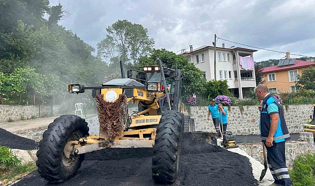 Toza maruz kalmaması gereken Ayşenur için, beton yol asfalt ile kaplandı