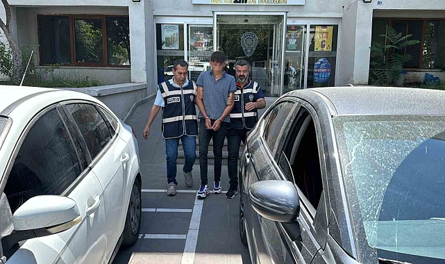 Üvey dedesini öldüren zanlı adliyede