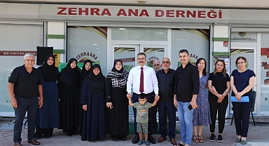 Vali Turan Zehra Ana Yardımlaşma Derneğini ziyaret etti