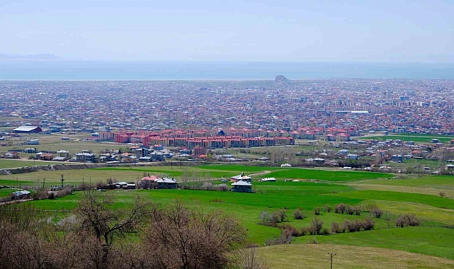 Van&#039;da 210 arsa yatırım yapmak isteyenler için avantajlı şartlarla satışa çıkarıyor