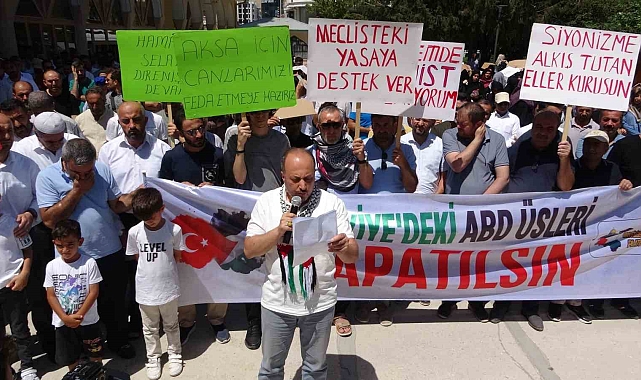 Van&#039;da İsrail&#039;in Gazze&#039;ye yönelik devam eden saldırıları protesto edildi