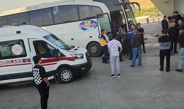 Yolcu otobüsünde kalp krizi geçiren şahıs hayatını kaybetti