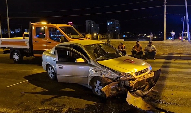 3 aracın karıştığı zincirleme kazada 7 kişi yaralandı