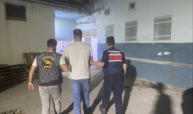 32 yıl hapis bulunan suç makinesi jandarmadan kaçamadı