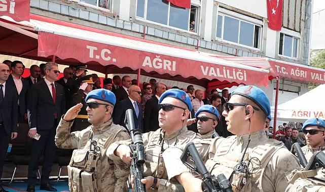 Ağrı&#039;da Büyük Taarruz&#039;un 102&#039;nci yılı coşkuyla kutlandı