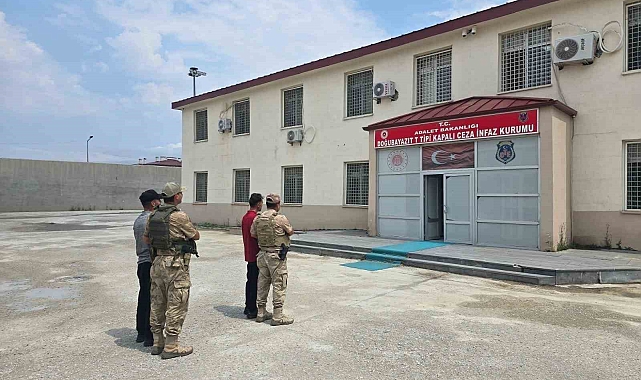 Ağrı&#039;da hapis cezaları bulunan 2 kişi yakalanarak cezaevine gönderildi