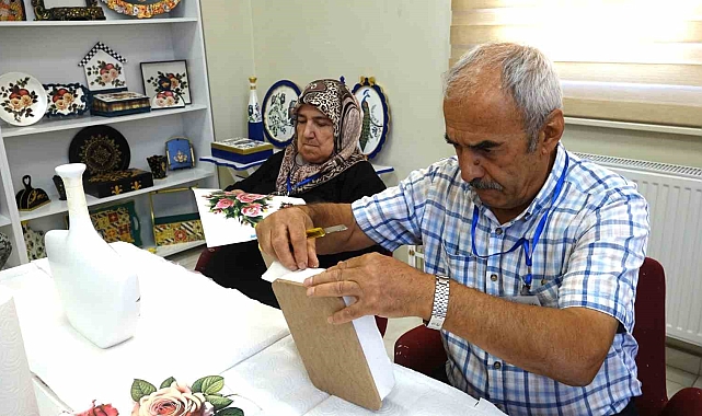 Alzheimer hastaları, Moral Evi'nde sağlıklı, keyif ve huzur dolu vakit geçiriyor