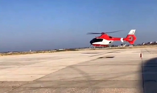 Ambulans helikopter, doğum hastası kadın için havalandı