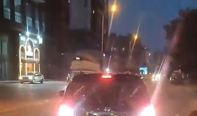 Ambulansın önünü kesen sürücü, 112 ekiplerine korku dolu anlar yaşattı