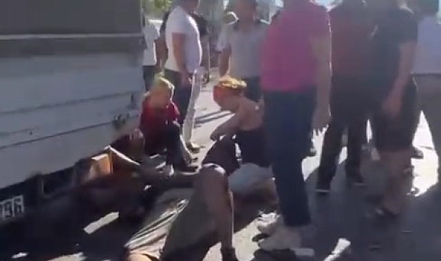 Antalya&#039;da 7 aracın karıştığı kazada ortalık savaş alanına döndü