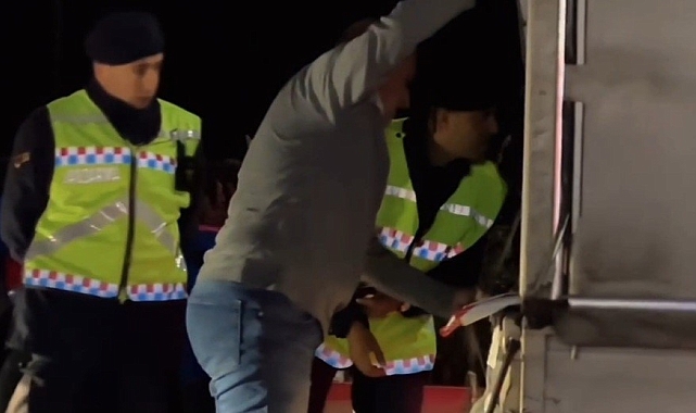 Aranan şahıslar operasyonu: 99 kişi yakalandı, 32'si tutuklandı