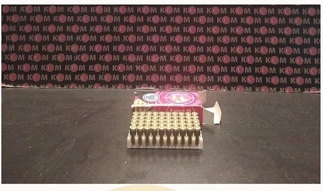 Ardahan&#039;da kargo kolisinde 50 tabanca fişeği ele geçirildi