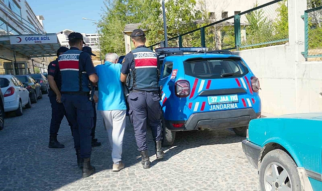 Baba, uyuşturucu bağımlısı oğlunu bıçaklayarak öldürdü