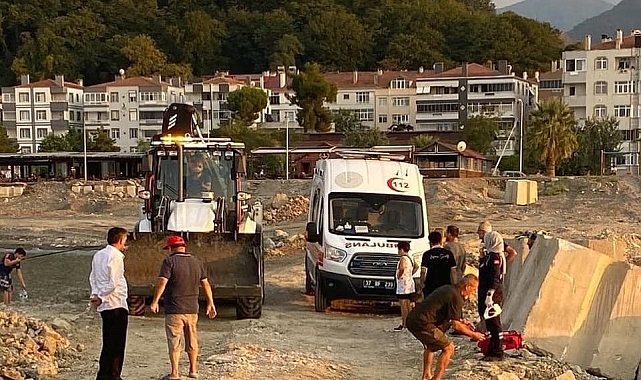 Balık tutmak isterken denize düşen amatör balıkçı boğulmaktan kurtarıldı
