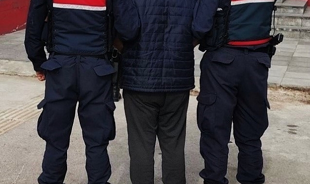 Çeşitli suçlardan aranan 46 şahıs ile 3 düzensiz göçmen yakalandı