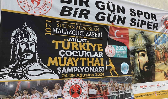 Çocuklar Muaythai Türkiye Şampiyonası Bitlis&#039;te düzenlendi