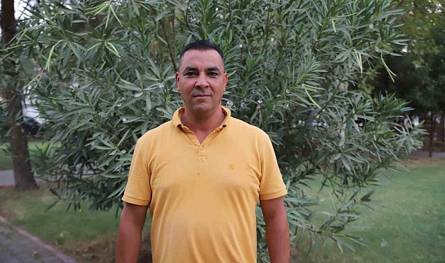 Direksiyon sınavını geçen eşini davul zurnayla karşıladı