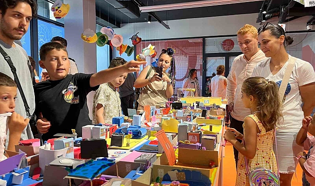 Düzenlenen yaz okulunda, 128 öğrenci afet yönetimi ve bilimsel disiplinlerle tanıştı