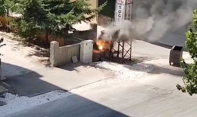 Elektrik panosu patladı