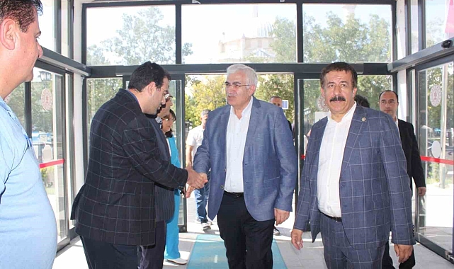 Erzurum AK Parti Milletvekilleri, Kültür ve Turizm İl Müdürü Ahmet Yer&#039;i ziyaret etti