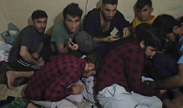 Erzurum kaçak göçmen operasyonu: 16 kaçak göçmen yakalandı