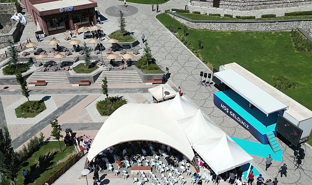 Erzurum&#039;un yeni kahve markası ERZBOX&#039;un açılışı düzenlenen törenle açıldı