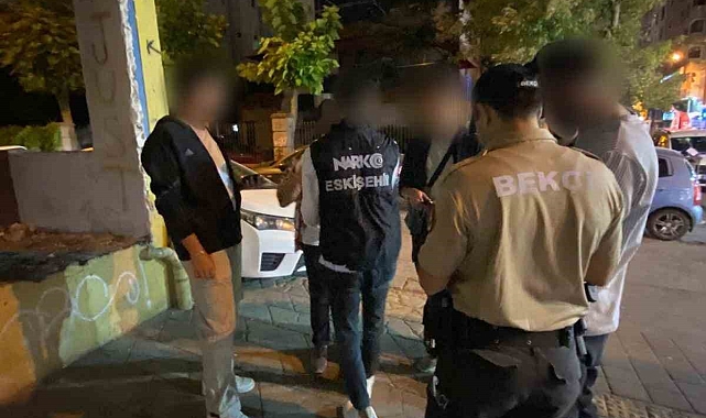 Eskişehir&#039;de 129 şahsın ve 5 araç sürücüsünün kimlik bilgileri sorgulandı