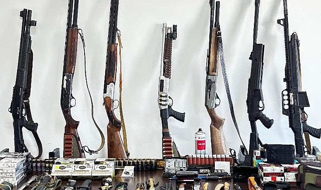 Evden cephanelik çıktı