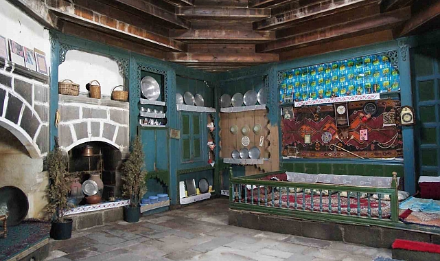 Geleneksel Erzurumevleri&#039;nde tandırevi