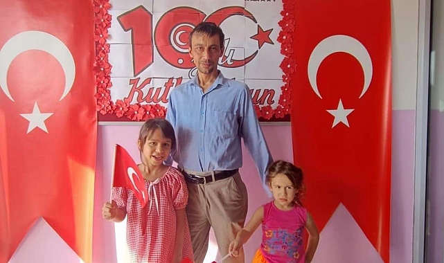 Göle düşen 2 çocuk ve onları kurtarmaya çalışırken boğulan babaanne son yolculuğuna uğurlandı