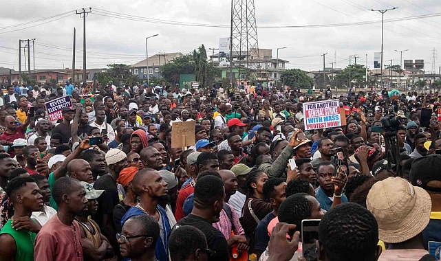 Hayat pahalılığı protestolarında 17 kişi hayatını kaybetti